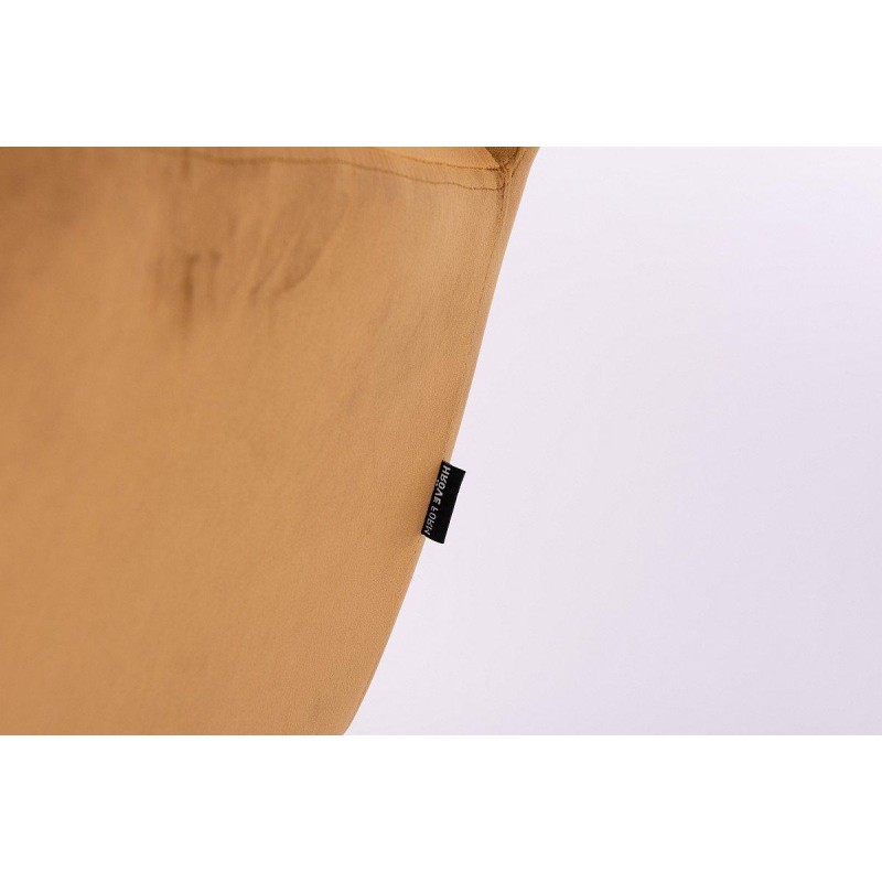 Honey velour chair black base