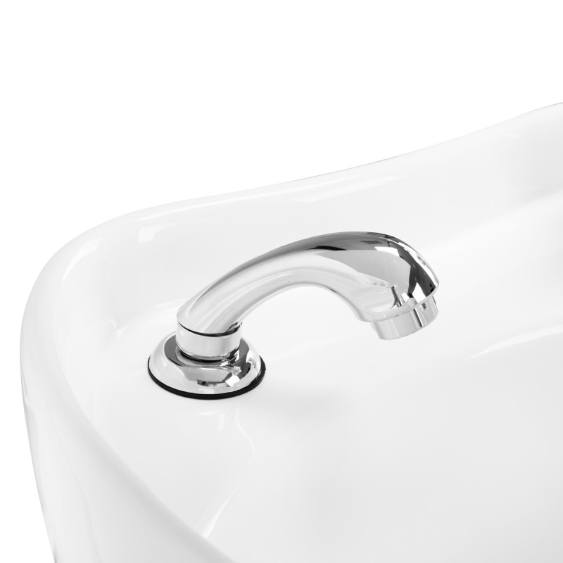 Czarna myjnia fryzjerska z umywalką