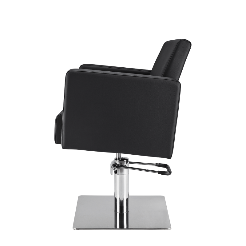 Czarny fotel fryzjerski kwadratowa podstawa