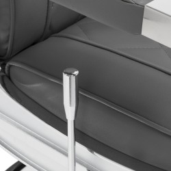 Szara fryzjerska fotele, nowoczesny design.