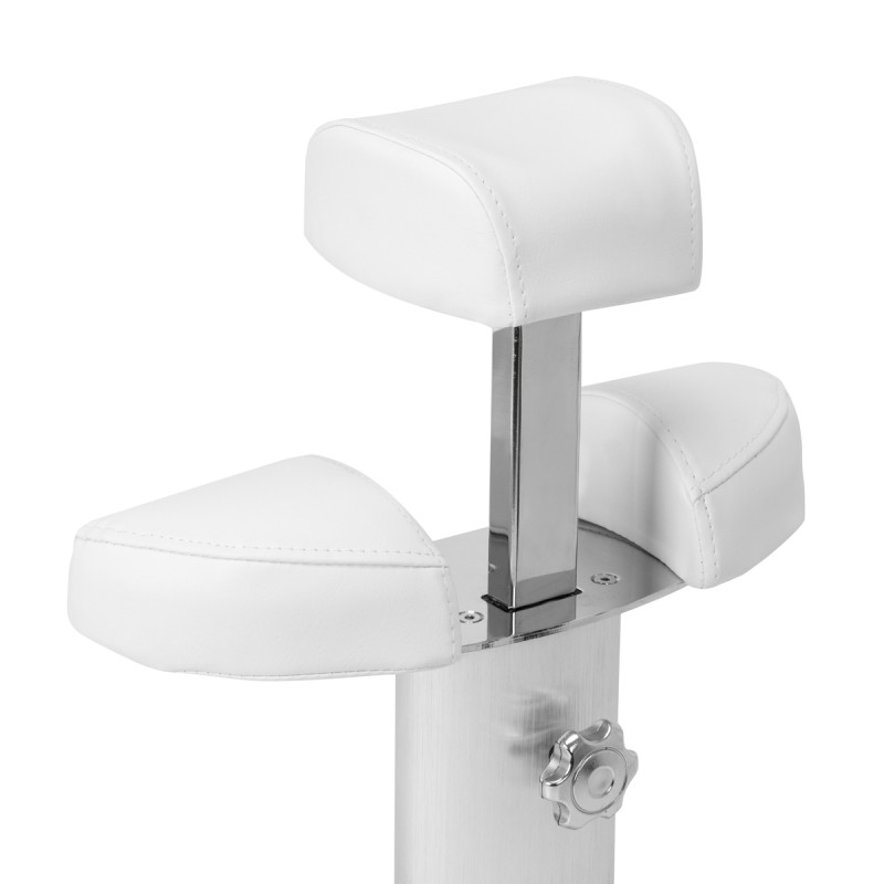 Biała ławka prysznicowa Zaffiro do pedicure