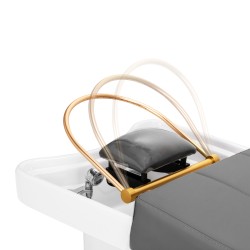 Please paste the # Image description text or upload the image so I can generate a precise 5-word alt phrase for the Leżanka Myjn