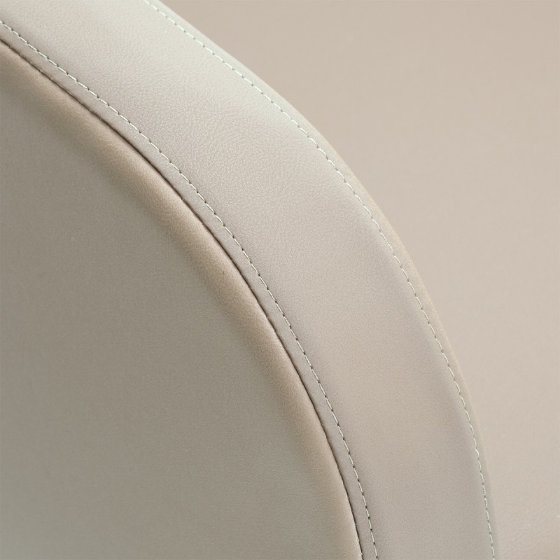 Please provide the # Image description text or attach the image so I can generate a 5-word visual alt phrase.