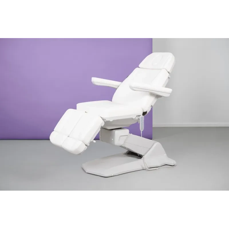 Ekskluzywny fotel podologiczny MEDIAL SMART z podgrzewaniem i dzielonym podnóżkiem