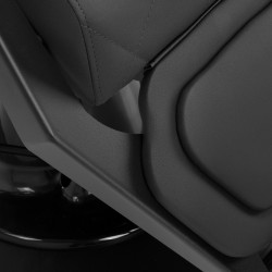 Gabbiano Fotel barberski Bruno czarny z czarną ramą