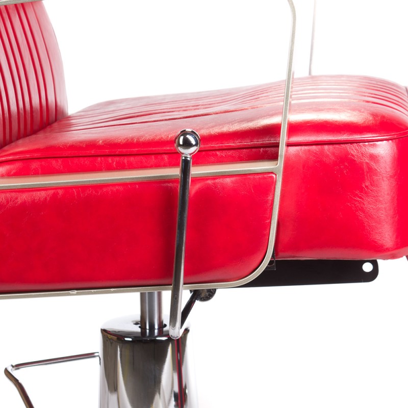 Red Expert Series barber chair