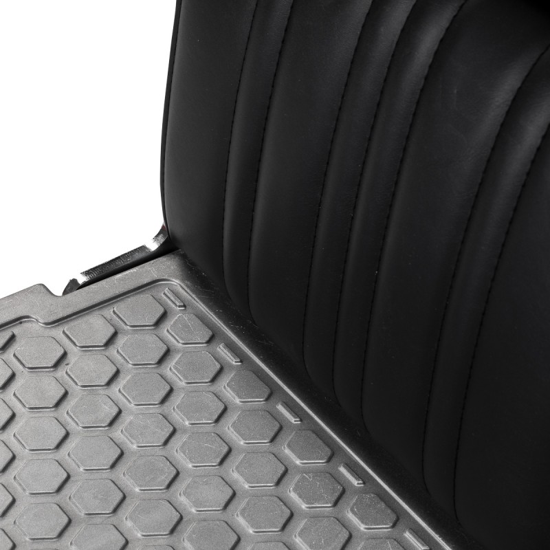 Czarny fotel barberski Studio Line