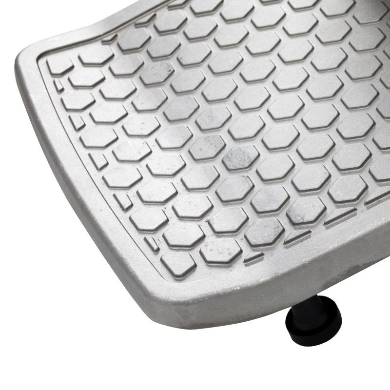 Gray Studio Line barber chair