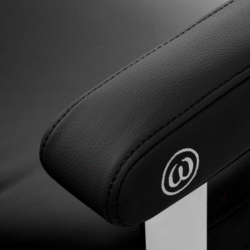 Fotel fryzjerski Omega Astra Plus czarny