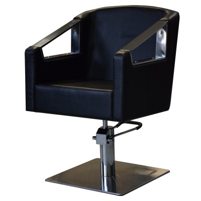 Czarny fotel fryzjerski z ekoskóry