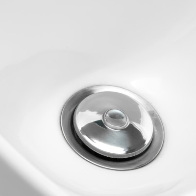 Czarna myjnia fryzjerska złote detale