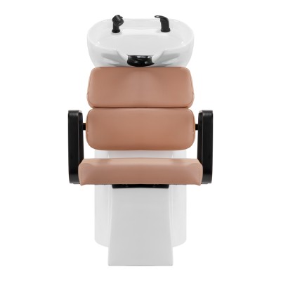 I don't have the # Image description content. Please upload the image or paste the text labeled # Image description (include vis