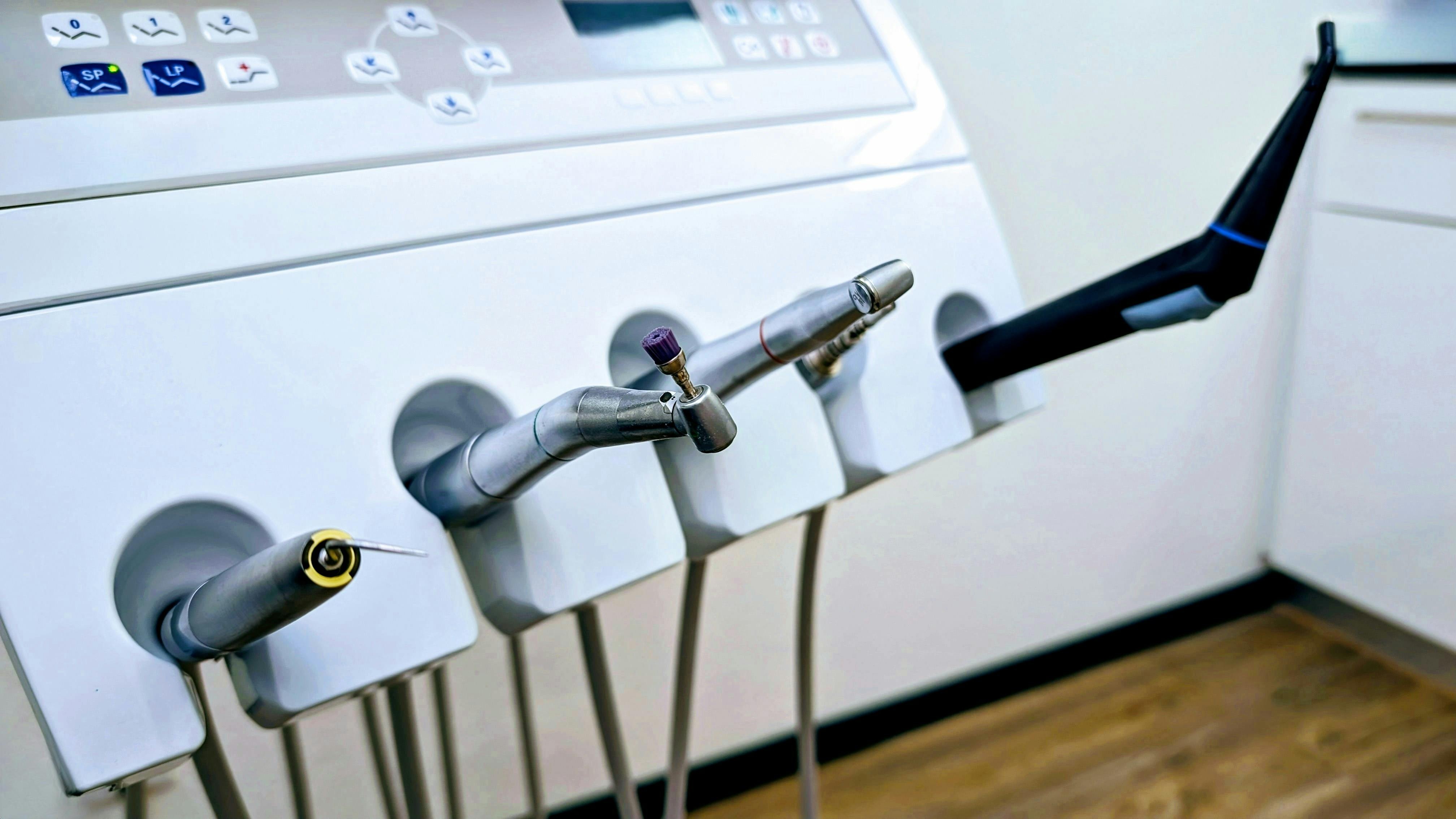  Jakie urządzenie do peelingu kawitacyjnego do salonu?